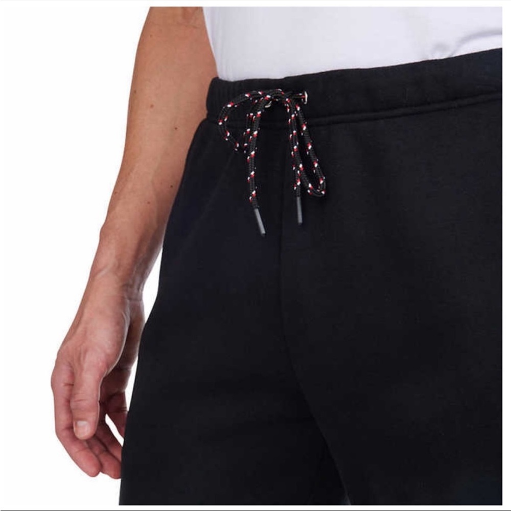 Kirkland Signature Men's Logo Jogger, Black (size : 3XL) - Picture 5 of 6